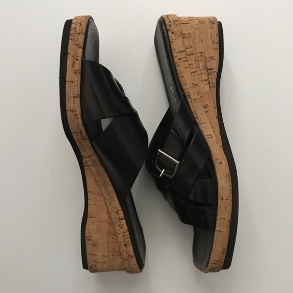 Paloma Black Leather Wedge Sandals Size 8 - Picture 4 of 12